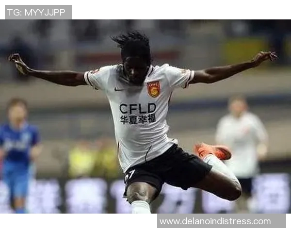 封闭训练中的足球明星们如何逆风翻盘重返赛场的励志故事 封闭训练中的足球明星们如何逆风翻盘重返赛场的励志故事