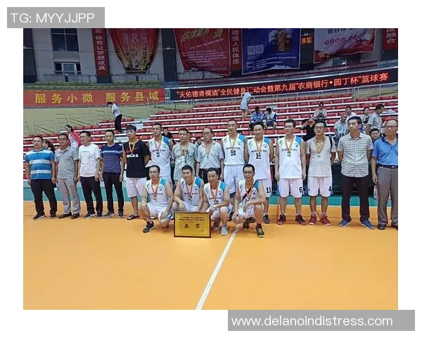 成都乒乓球队逆袭之旅揭示奋斗精神与团队力量的完美结合