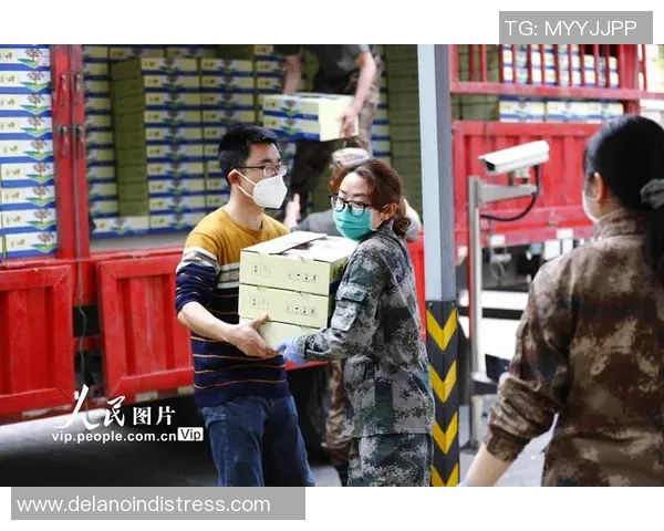 武汉疫情期间足球明星积极捐款助力抗疫行动传递温暖与希望