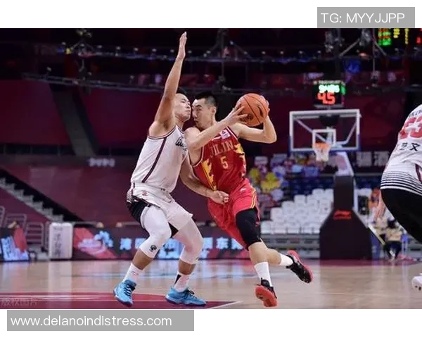 赛后复盘：西安篮球队 vs 重庆篮球队的配合